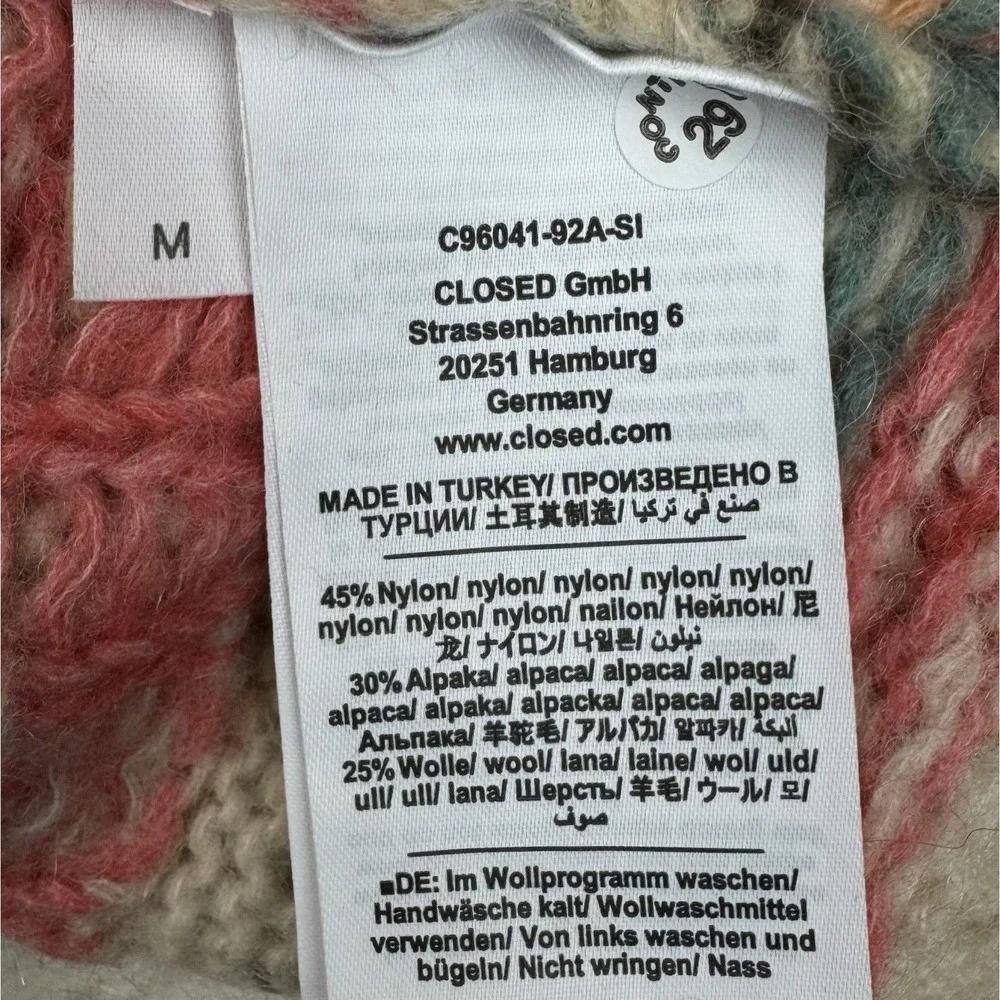 Closed alpaca blend